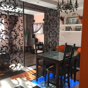 Apartment na Griboedova